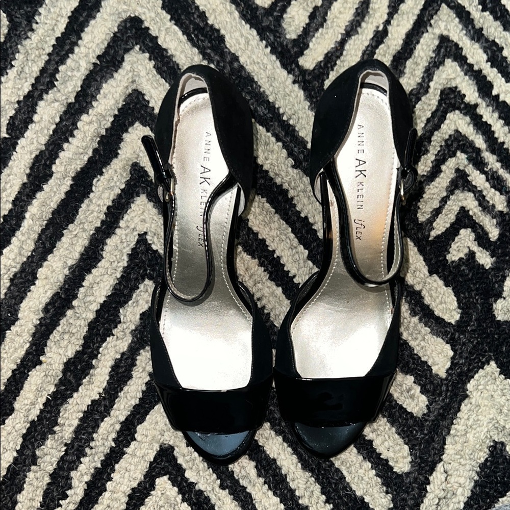 Anne Klein Glossy Black Heels - Picture 2 of 6